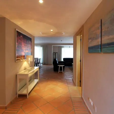 Apartamento Vila Sol Village 'south Sun' By Sapvillas *